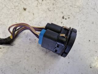 bontott FORD FIESTA IV Ablakemelő Kapcsoló Négyes / Kettes