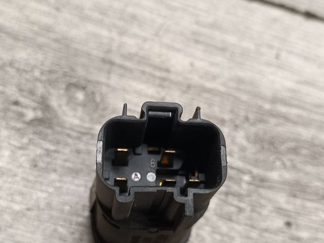 bontott FORD FIESTA IV Ablakfűtés Kapcsoló