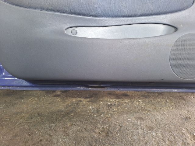 bontott FORD FIESTA IV Bal első Ajtó (Részeivel)