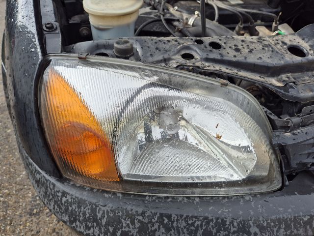 bontott FORD FIESTA IV Bal első Ajtó (Részeivel)