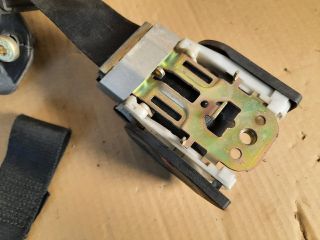 bontott FORD FIESTA IV Bal első Biztonsági Öv