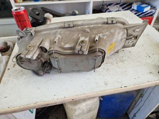 bontott FORD FIESTA IV Bal Fényszóró