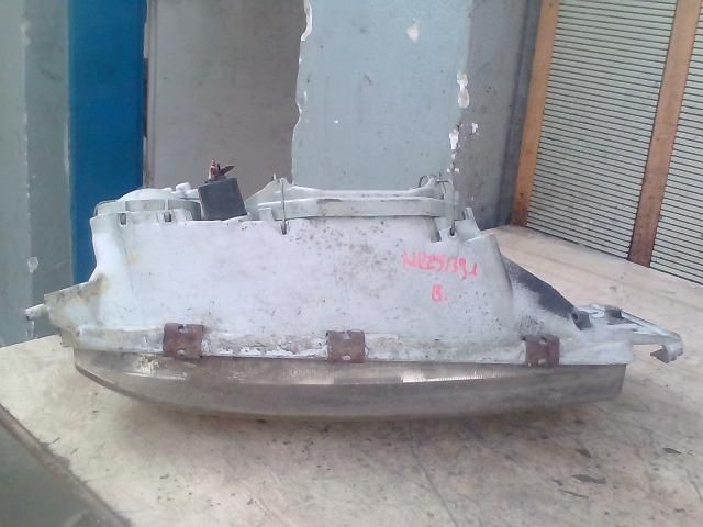 bontott FORD FIESTA IV Bal Fényszóró