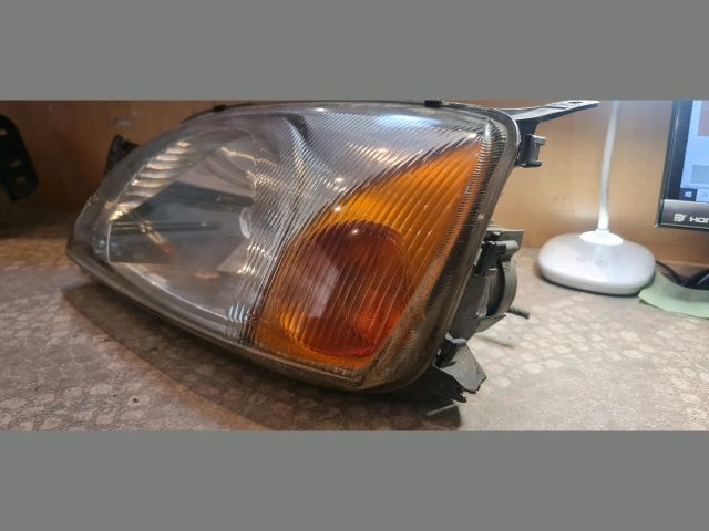 bontott FORD FIESTA IV Bal Fényszóró