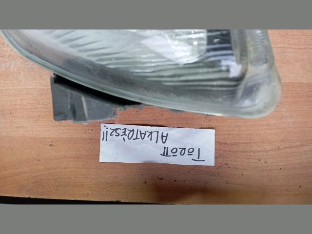 bontott FORD FIESTA IV Bal Fényszóró