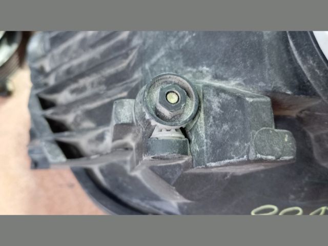 bontott FORD FIESTA IV Bal Fényszóró