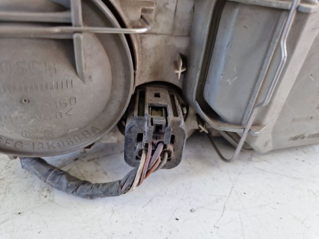 bontott FORD FIESTA IV Bal Fényszóró