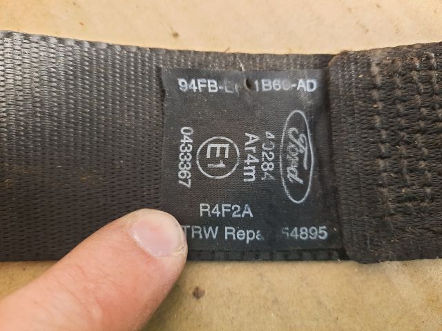 bontott FORD FIESTA IV Bal hátsó Biztonsági Öv