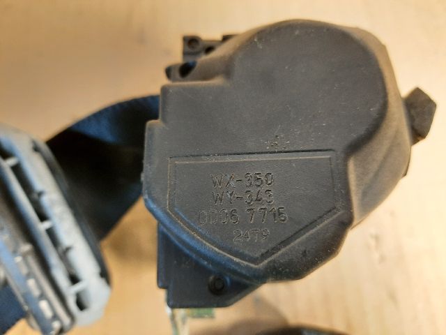 bontott FORD FIESTA IV Bal hátsó Biztonsági Öv