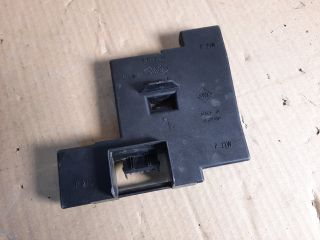 bontott FORD FIESTA IV Bal Hátsó Lámpa Foglalat