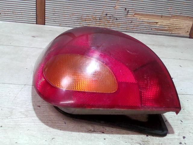 bontott FORD FIESTA IV Bal Hátsó Lámpa