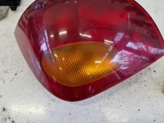 bontott FORD FIESTA IV Bal Hátsó Lámpa
