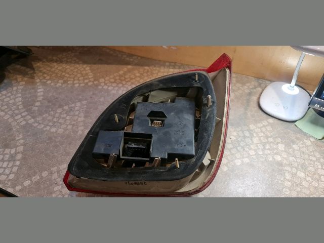 bontott FORD FIESTA IV Bal Hátsó Lámpa