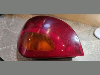bontott FORD FIESTA IV Bal Hátsó Lámpa