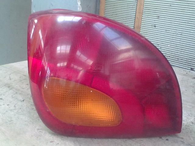 bontott FORD FIESTA IV Bal Hátsó Lámpa