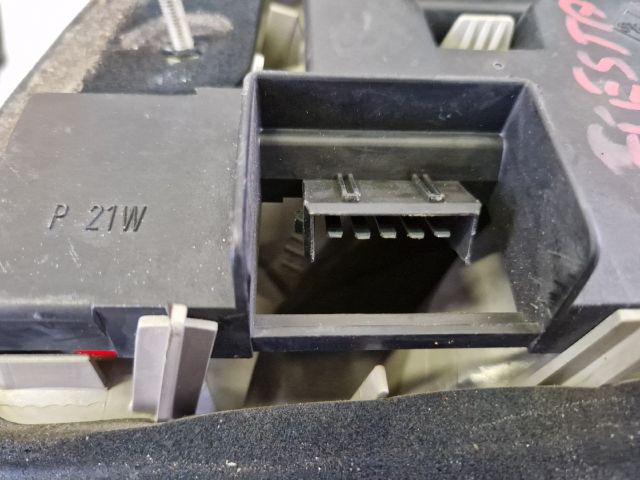 bontott FORD FIESTA IV Bal Hátsó Lámpa