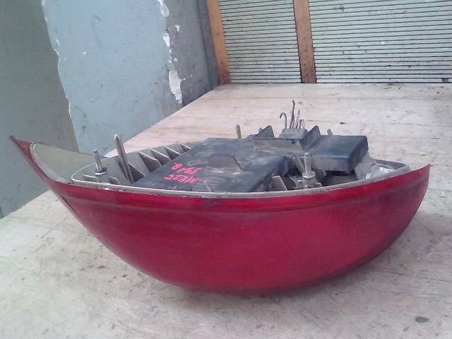 bontott FORD FIESTA IV Bal Hátsó Lámpa