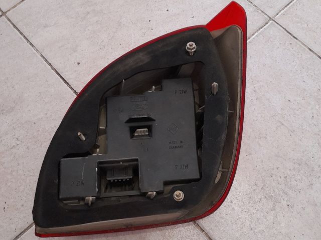 bontott FORD FIESTA IV Bal Külső Hátsó Lámpa