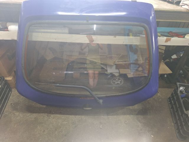 bontott FORD FIESTA IV Csomagtérajtó (Részeivel)