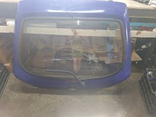 bontott FORD FIESTA IV Csomagtérajtó (Részeivel)