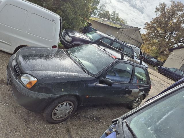 bontott FORD FIESTA IV Csomagtérajtó (Részeivel)