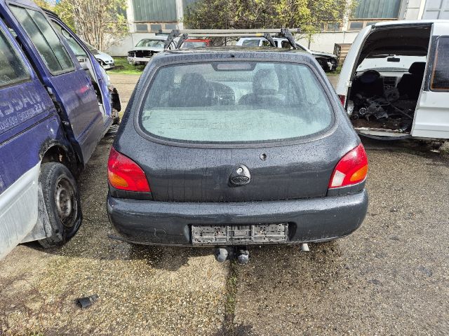 bontott FORD FIESTA IV Csomagtérajtó (Részeivel)