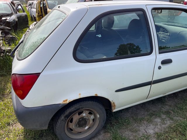 bontott FORD FIESTA IV Csomagtérajtó Zárszerkezet