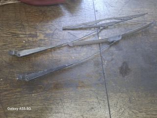 bontott FORD FIESTA IV Első Ablaktörlő Kar