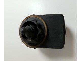 bontott FORD FIESTA IV Fényszórómagasság Állító Motor (Pozíciófüggetlen)