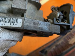 bontott FORD FIESTA IV Fojtószelep (Mechanikus)