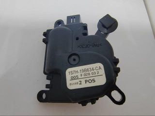 bontott FORD FIESTA IV Fűtés Állító Motor