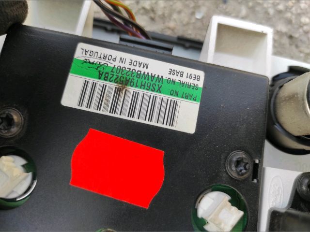 bontott FORD FIESTA IV Fűtéskapcsoló (Nem klímás)