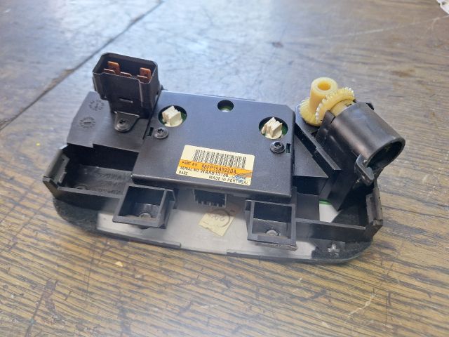 bontott FORD FIESTA IV Fűtéskapcsoló (Nem klímás)