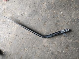 bontott FORD FIESTA IV Hátsó Ablaktörlő Kar