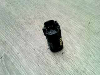 bontott FORD FIESTA IV Hátsó Ködzárófény Kapcsoló