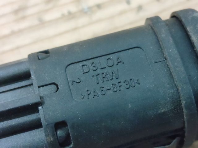 bontott FORD FIESTA IV Hátsó Ködzárófény Kapcsoló