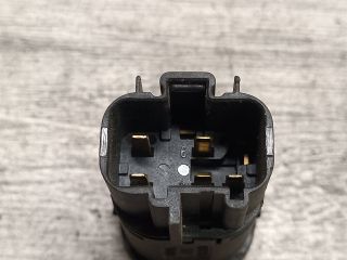 bontott FORD FIESTA IV Hátsó Ködzárófény Kapcsoló