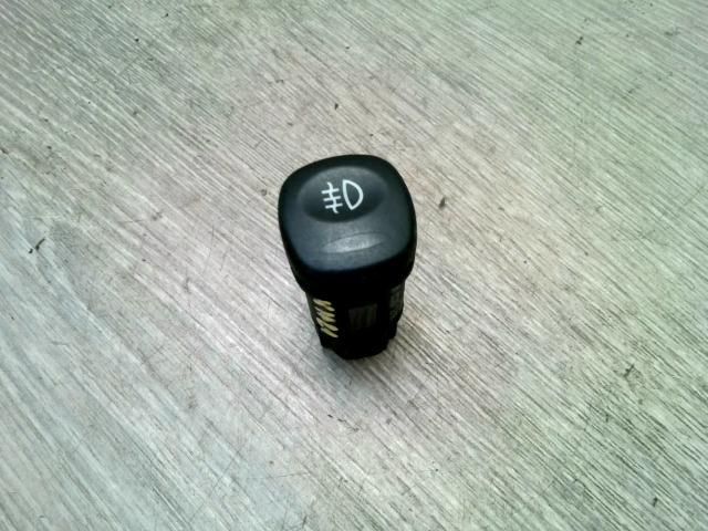 bontott FORD FIESTA IV Hátsó Ködzárófény Kapcsoló