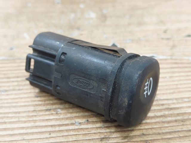 bontott FORD FIESTA IV Hátsó Ködzárófény Kapcsoló