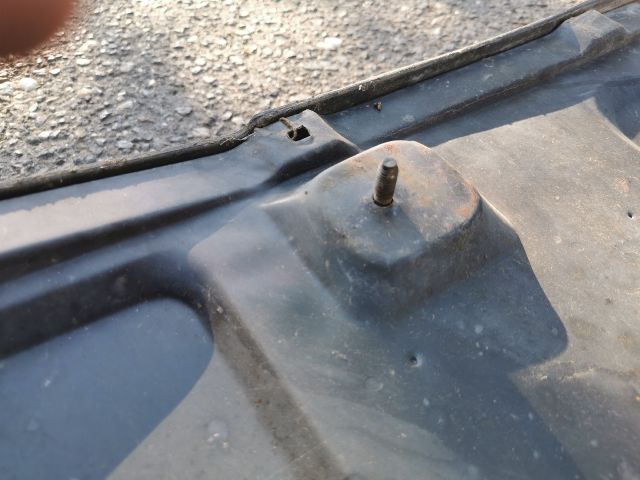 bontott FORD FIESTA IV Hátsó Lökhárító (Részeivel)