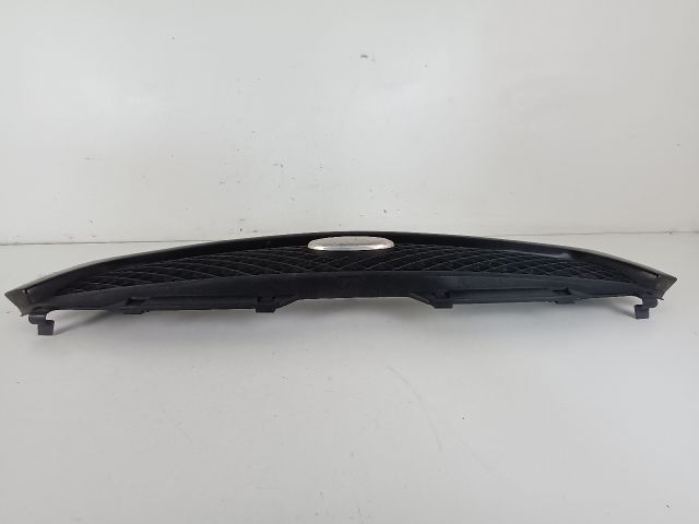 bontott FORD FIESTA IV Hűtőrács