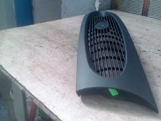 bontott FORD FIESTA IV Hűtőrács