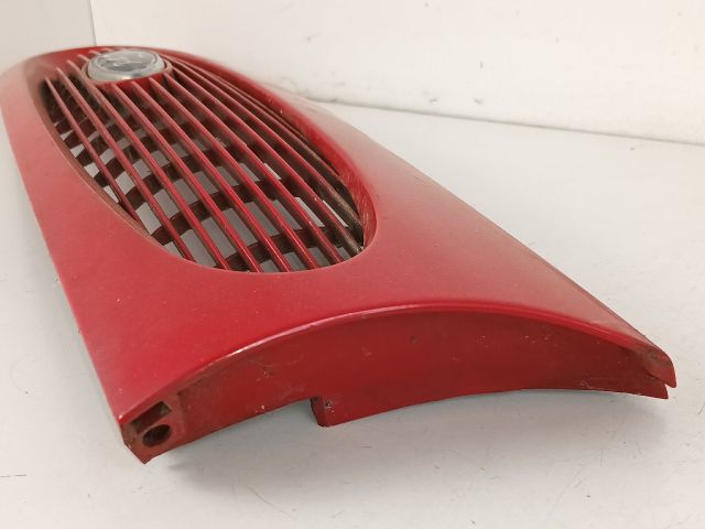 bontott FORD FIESTA IV Hűtőrács