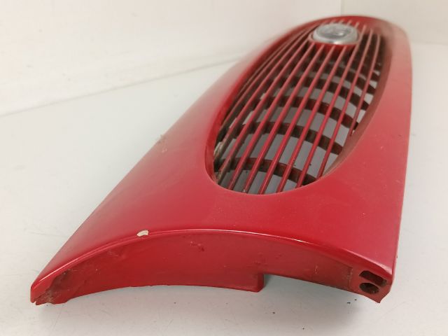 bontott FORD FIESTA IV Hűtőrács