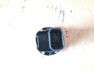 bontott FORD FIESTA IV Jobb első Ablakemelő Kapcsoló