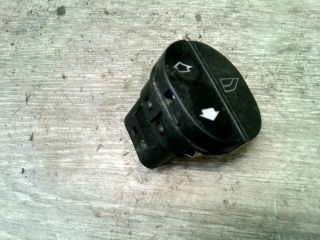 bontott FORD FIESTA IV Jobb első Ablakemelő Kapcsoló