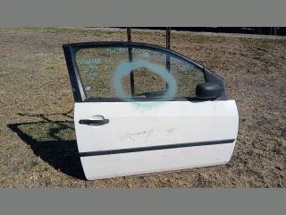 bontott FORD FIESTA IV Jobb első Ajtó (Részeivel)