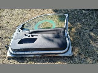 bontott FORD FIESTA IV Jobb első Ajtó (Részeivel)