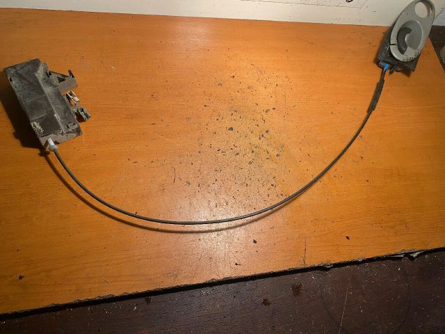 bontott FORD FIESTA IV Jobb első Ajtózár