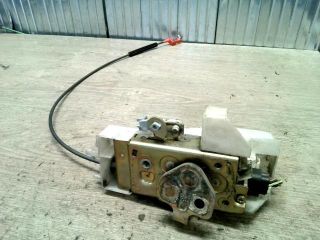 bontott FORD FIESTA IV Jobb első Ajtózár